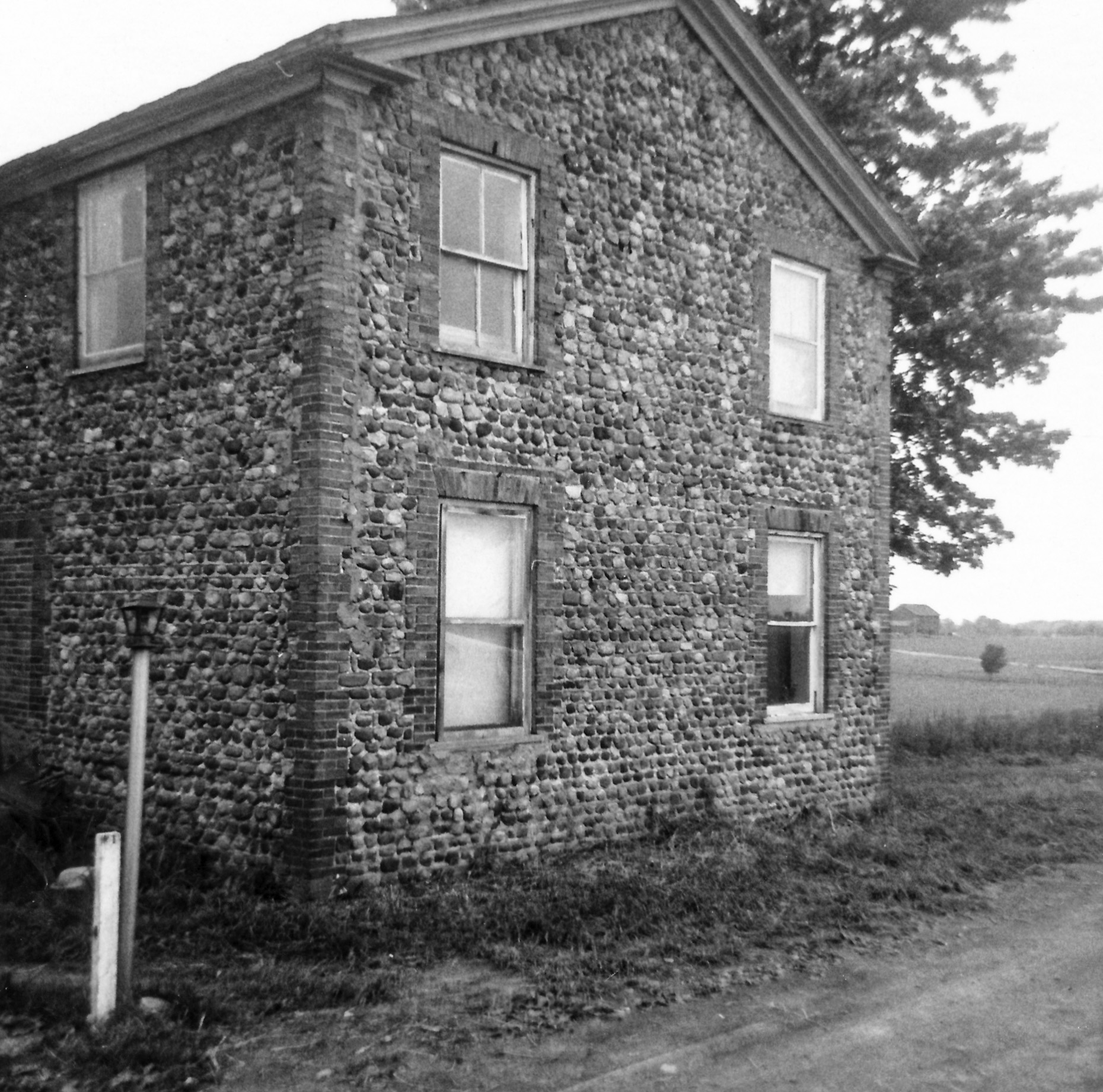 Hen-7 Tobin-Mathews 2